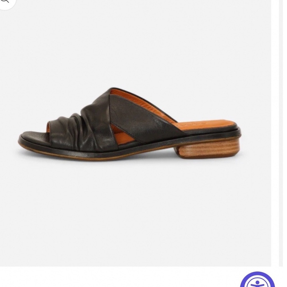 Santana Black Leather Ruched Slide Sandals Mules Made in Turkey Size 40